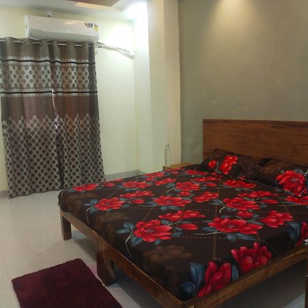 Anant Home Stay อุจเจน ภายนอก รูปภาพ